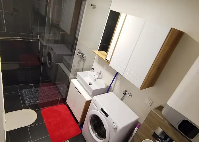 Telas شقة زلاتيبور